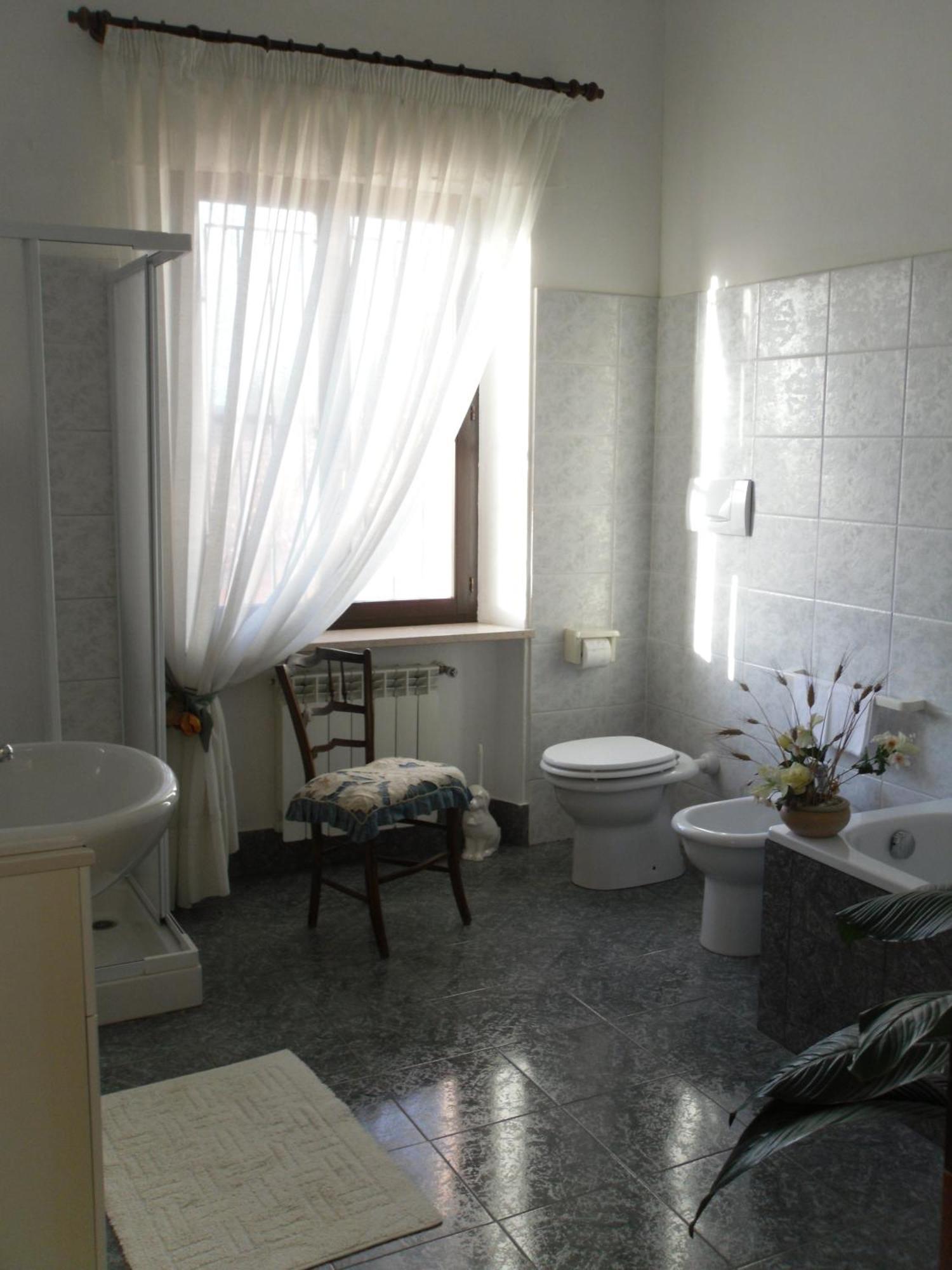 Agriturismo Podere Borgognano ماسا ماريتيما الغرفة الصورة