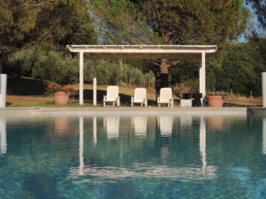 Agriturismo Podere Borgognano ماسا ماريتيما المظهر الخارجي الصورة