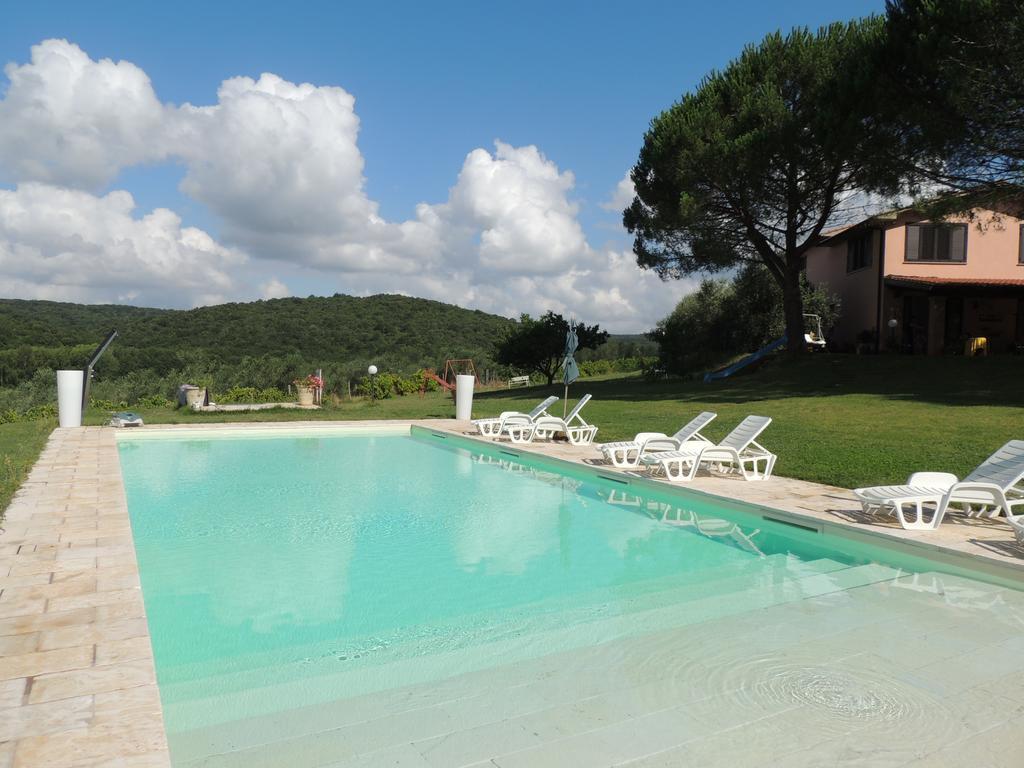 Agriturismo Podere Borgognano ماسا ماريتيما المظهر الخارجي الصورة