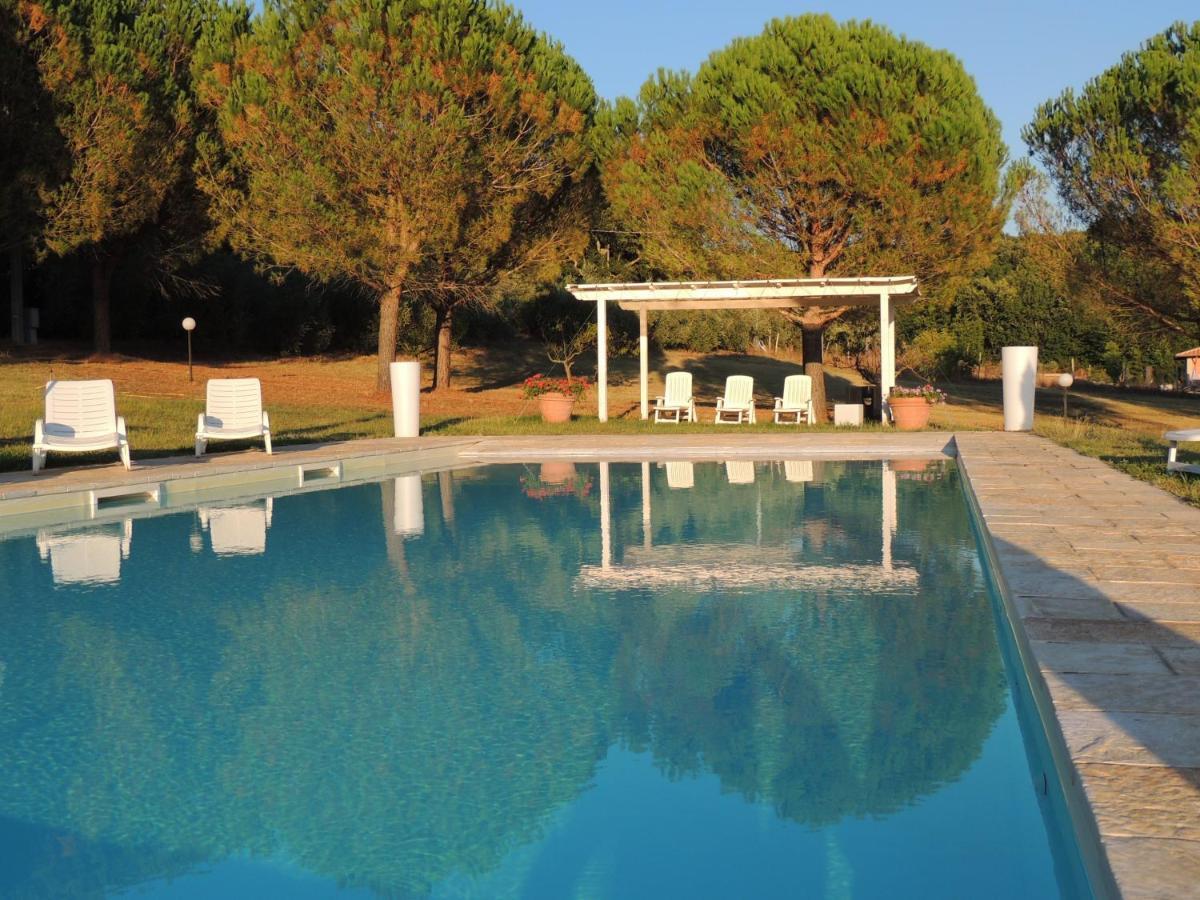 Agriturismo Podere Borgognano ماسا ماريتيما المظهر الخارجي الصورة
