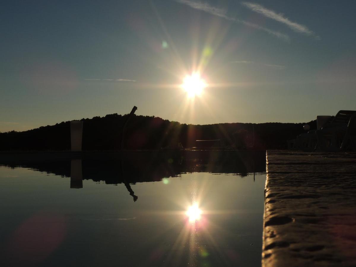 Agriturismo Podere Borgognano ماسا ماريتيما المظهر الخارجي الصورة
